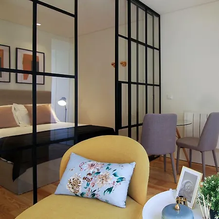 Hm - The Garden Apartment *